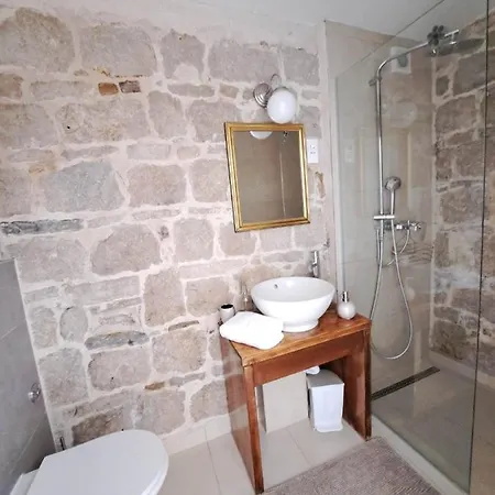Guest house Kala