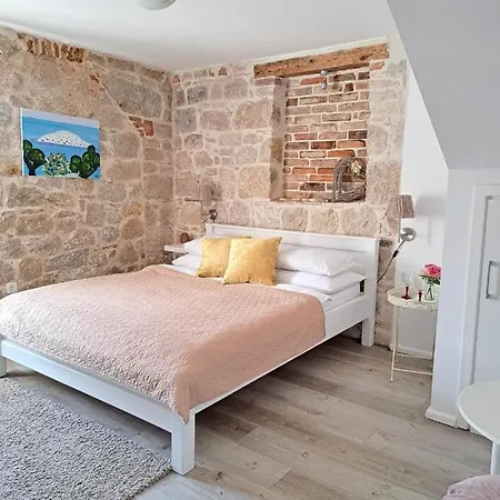 Kala Guest house 4*