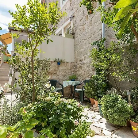 Kala Guest house