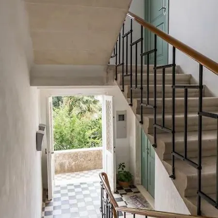 Guest house Kala 4*