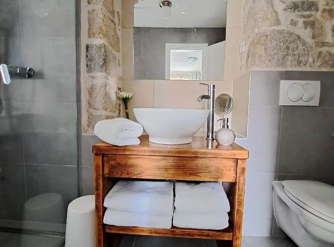 Kala Πανσιόν 4*